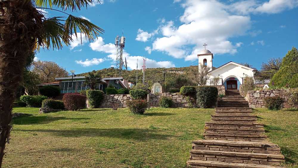 Vendo En Pleno Centro En Potrero De Los Funes - Casa en Venta en San Luis con 3 dorm., 3 amb., 90 m2 cubiertos y 480 m2 totales - imagen 6