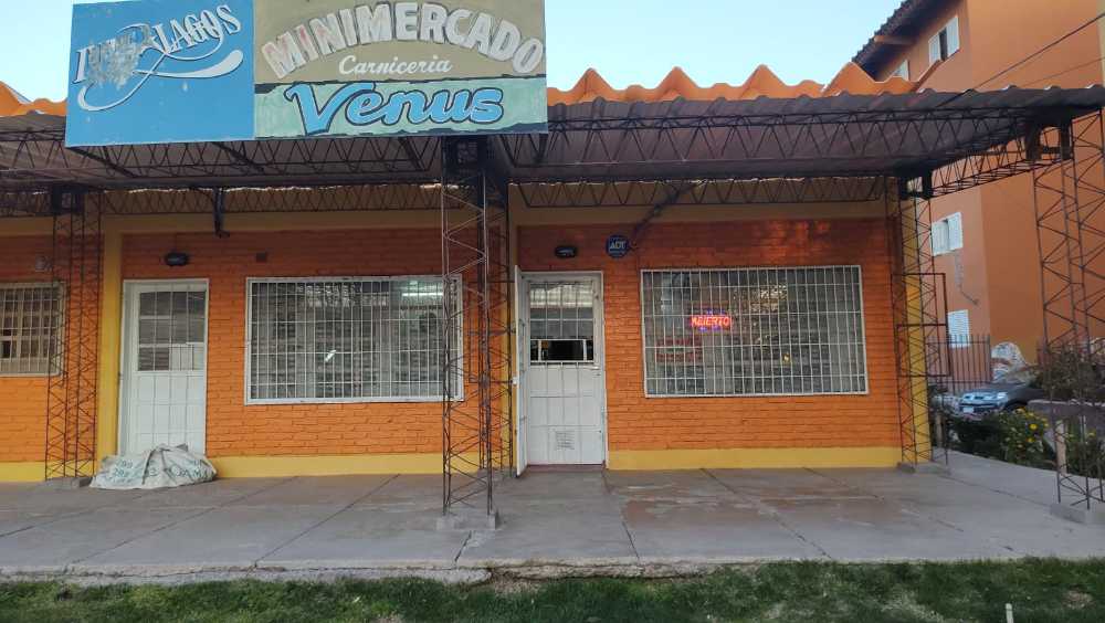 Casa en Venta en Neuquén, · dueño directo · 2 ambientes - Imagen 2