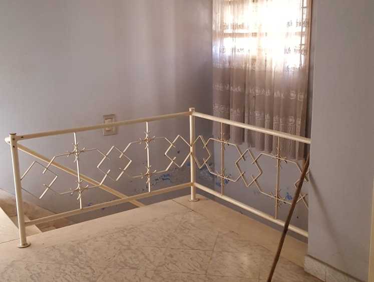 Excelente Casa en Elena en Venta · dueño directo · 4 o más dorm · cochera · 1,42 m² de lote - Imagen 4