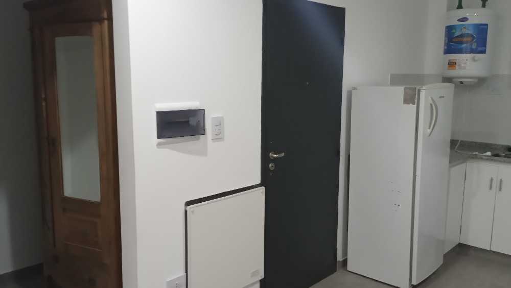 Casa en Lobos: en Temporario · dueño directo · 1 dorm · 1 ambientes - Imagen 2