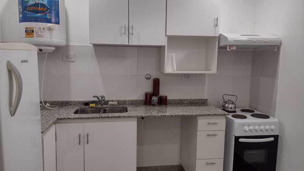 Casa en Lobos: en Temporario · dueño directo · 1 dorm · 1 ambientes - Imagen 3