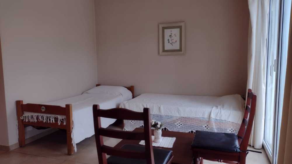 Departamento Cntrico Lobos - Departamento en Temporario en Lobos con 1 dorm., 2 amb. y 60 m2 cubiertos - imagen 9