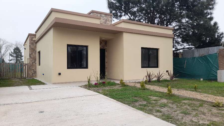 Comprar Casa en Pilar · barrio privado · dueño directo · 3 dorm · 2 cocheras - Imagen 1