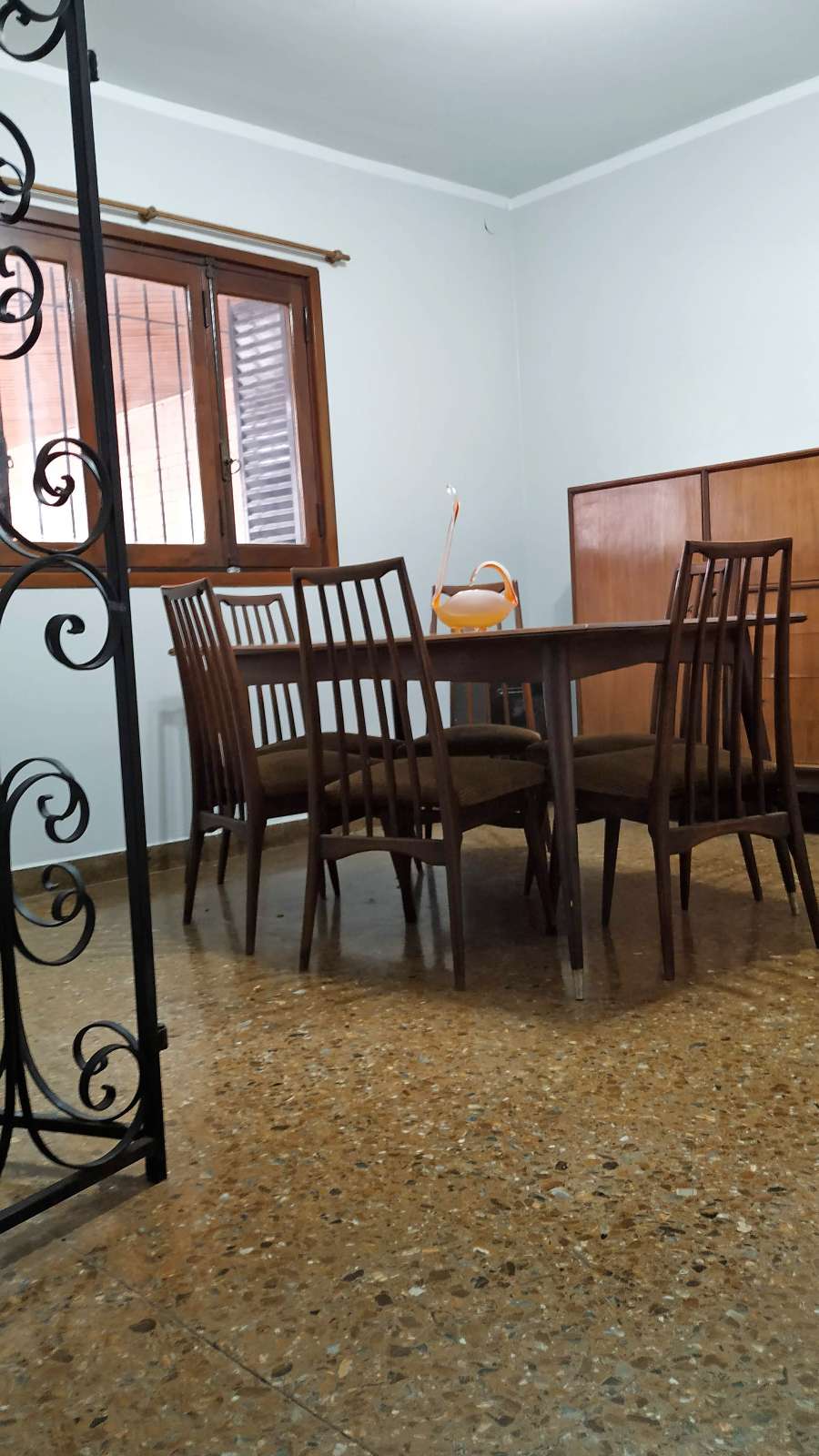 VENTA EXCELENTE CASA LANUS OESTE // O PERMUTA PH CABA - Imagen 4