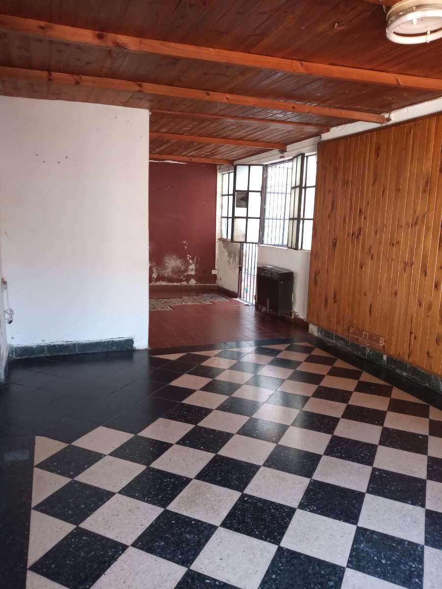 Dueo Directo Vende Casa Tipo Ph En El Centro De Santos Lugares Zona Residencial - Casa en Venta en Santos Lugares con 1 dorm., 3 amb., 120 m2 cubiertos y 223 m2 totales - imagen 7