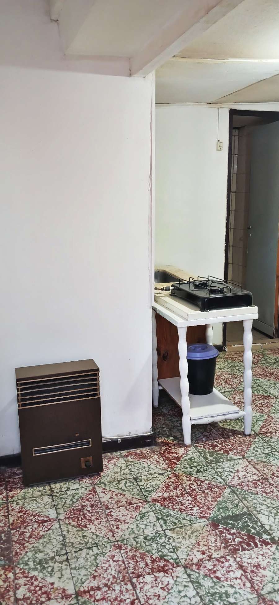Departamento Interno Para Una Persona Sola (sin Excepcin). - Departamento en Alquiler en Godoy Cruz con 1 dorm., 2 amb. y 20 m2 cubiertos - imagen 7