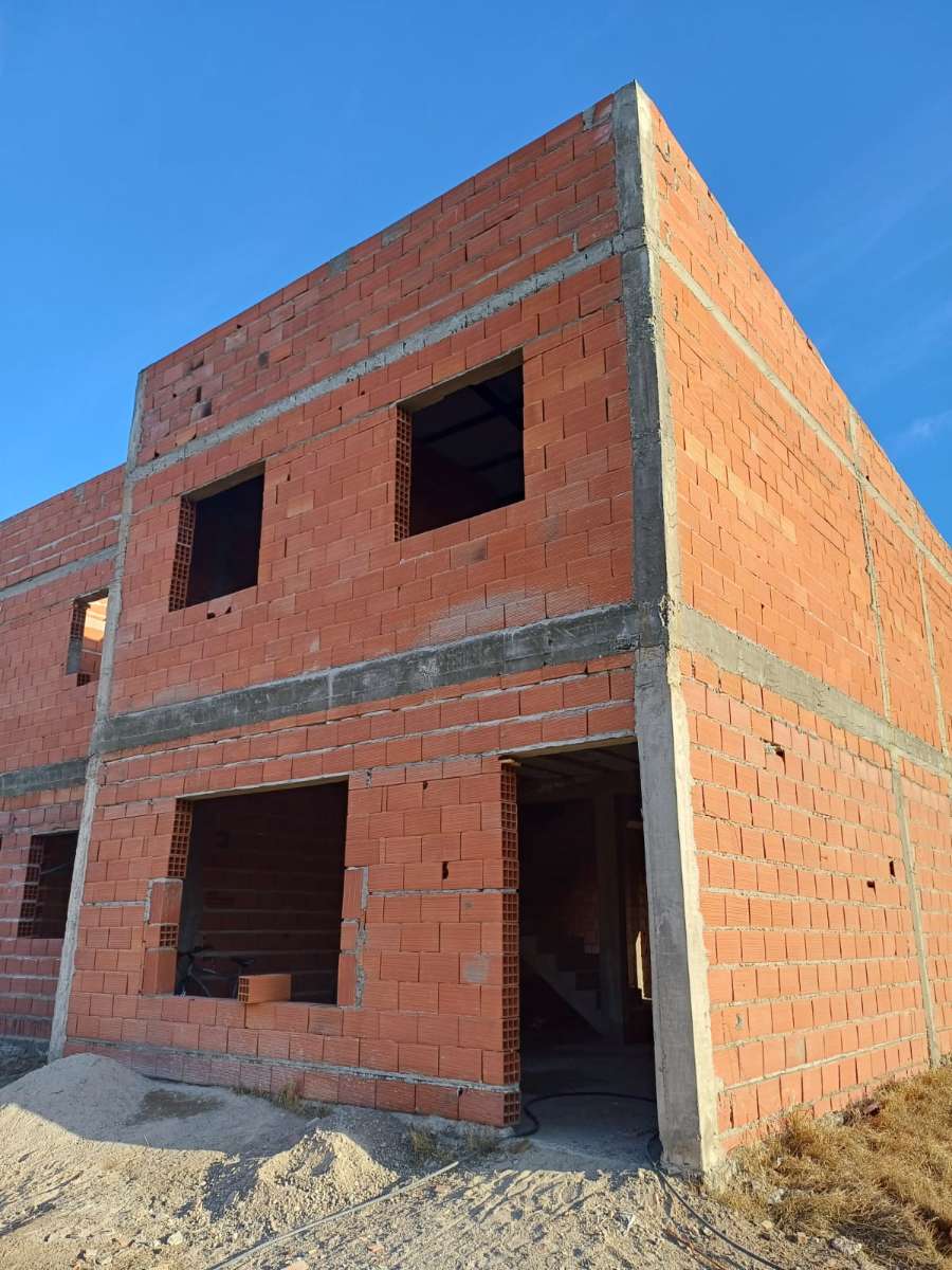 Barrio Los Frutales Dos Duplex - Casa en Venta en Plottier con 3 dorm., 200 m2 cubiertos y 360 m2 totales - imagen 5