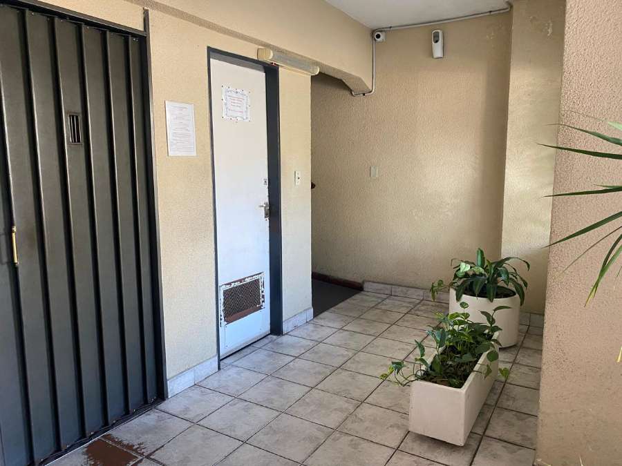 VENTA DEPARTAMENTO 2 AMBIENTES LANUS ESTE - Imagen 2