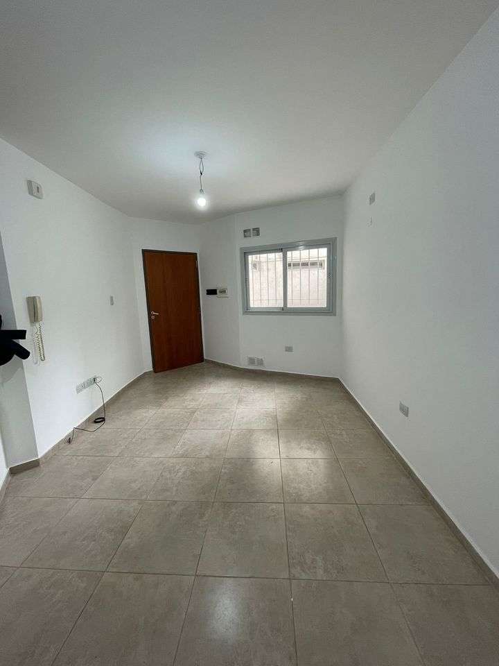 Departamento A Dos Cuadras Del Nuevocentro - Departamento en Alquiler en Córdoba con 1 dorm. y 3 amb. - imagen 7