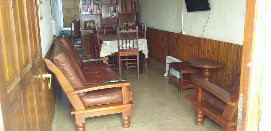 Excelente Casa en Uspallata en Venta · dueño directo · 4 o más dorm · cochera · 430 m² de lote - Imagen 4