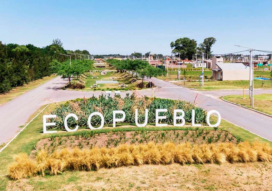 Casa en Venta en Alvear · dueño directo · 268 m² de lote - Imagen 2