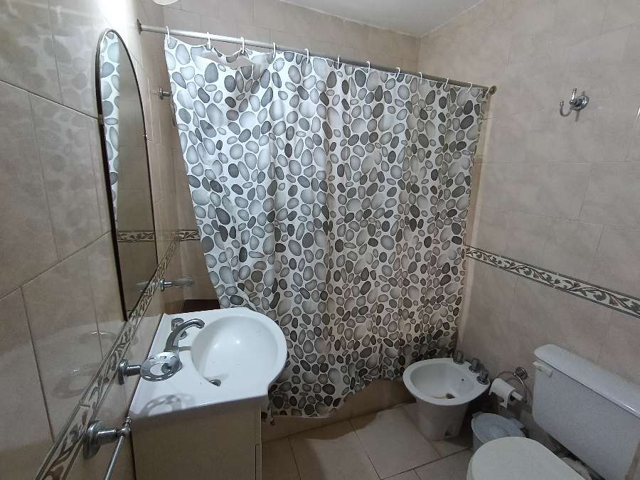 Casa Rodeada De Naturaleza - Costa Del Este 1/2 Lote Propio - Casa en Venta en Costa del Este con 4 dorm., 5 amb., 100 m2 cubiertos y 702 m2 totales - imagen 13