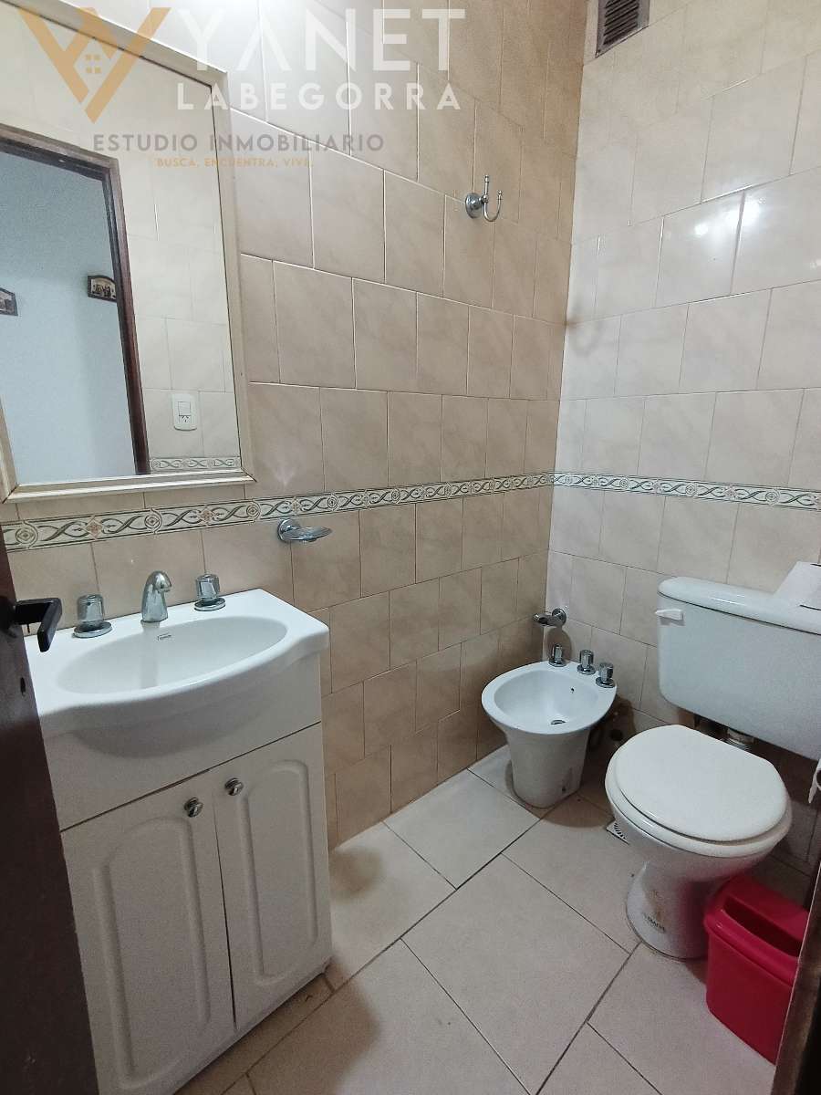 Casa Rodeada De Naturaleza - Costa Del Este 1/2 Lote Propio - Casa en Venta en Costa del Este con 4 dorm., 5 amb., 100 m2 cubiertos y 702 m2 totales - imagen 10