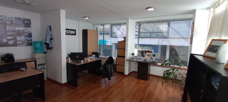 VENDO LOCAL EN MICROCENTRO - Imagen 1