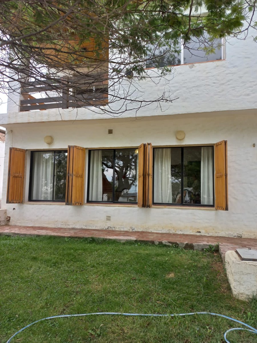 Casa en San Antonio Oeste para en Venta · dueño directo · 3 dorm · 2 cocheras · 420 m² de lote - Imagen 3