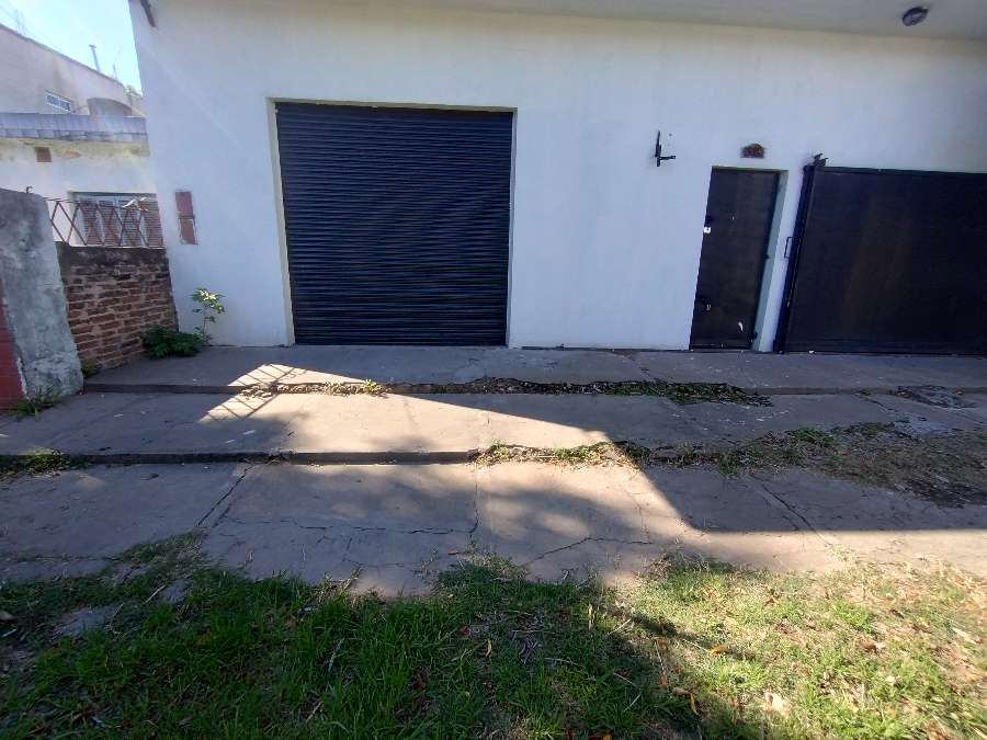 Se vende Espectacular Galpón Depósito - Imagen 1