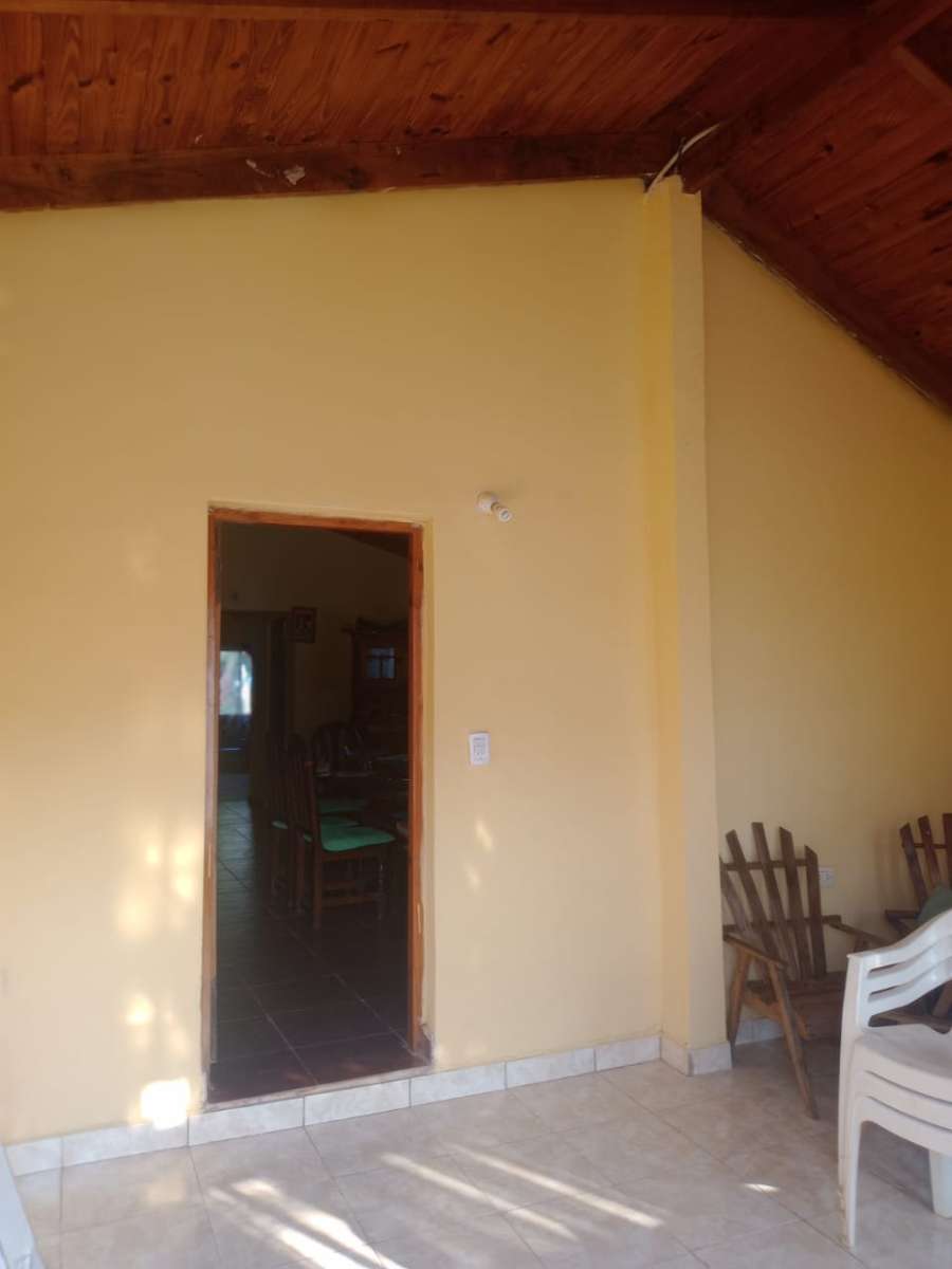 Casa y terreno con título en venta - Imagen 2
