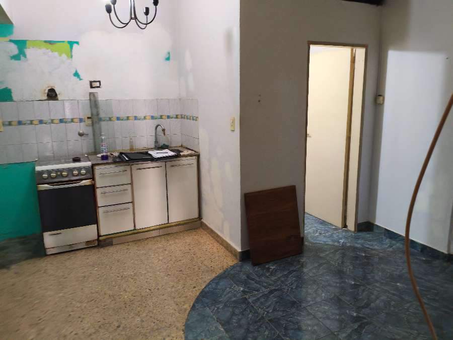 Ph tipo casa 2 1/2 Amb frente Apto vivienda. Oficina profesional. - Imagen 3
