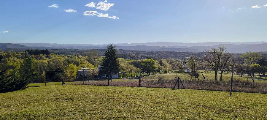 Lote En Country Carlos Paz Golf Con Hermosa Vista - Terreno en Venta en San Antonio de Arredondo con 930 m2 de terreno - imagen 6
