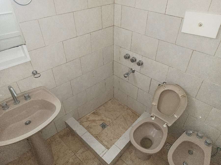 Dueo Vende Ph En Parque Chacabuco - Casa en Venta en Parque Chacabuco con 2 dorm., 3 amb., 75 m2 cubiertos y 75 m2 totales - imagen 5