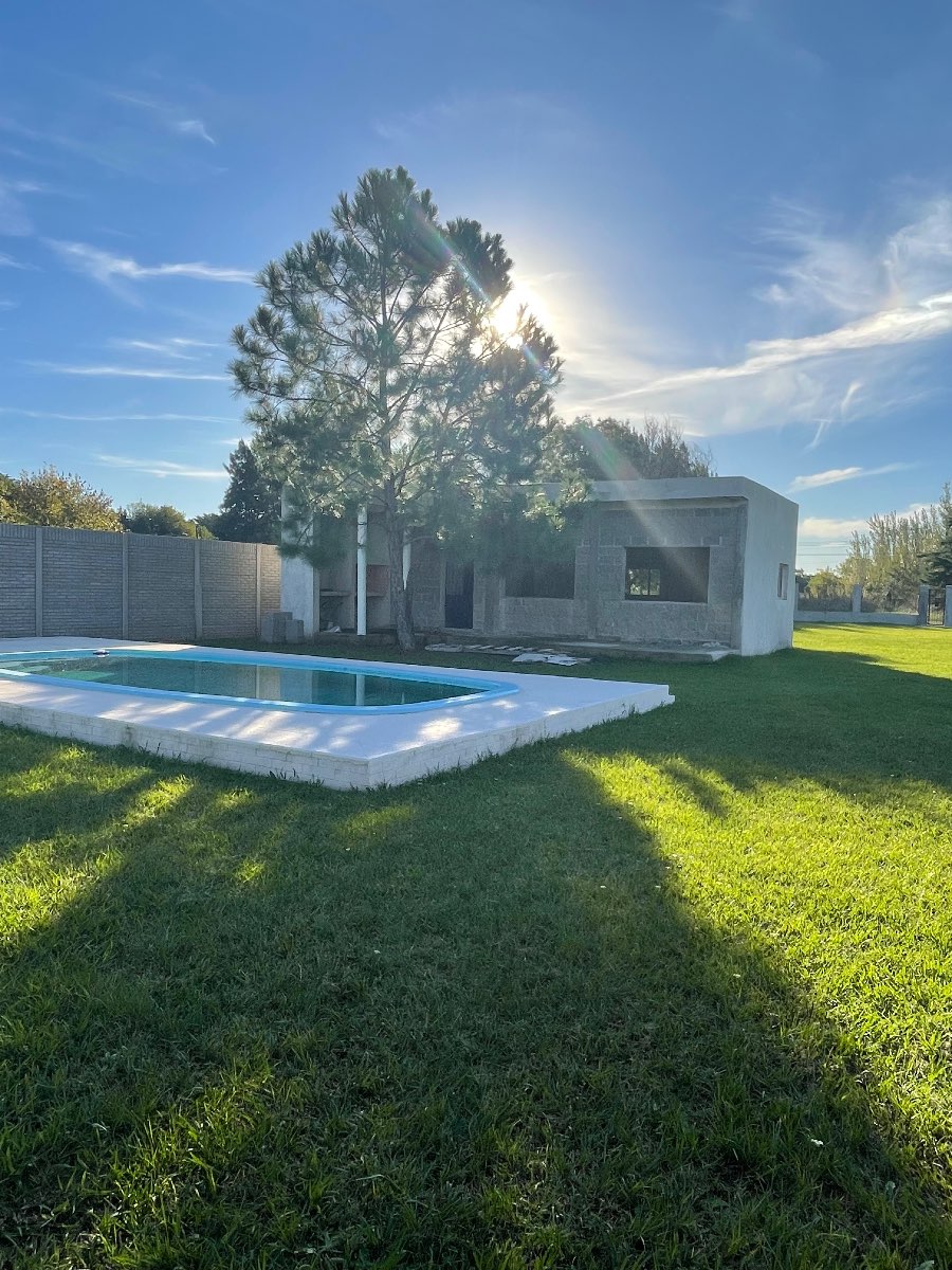 Venta casa quinta en barrio residencial - Imagen 5