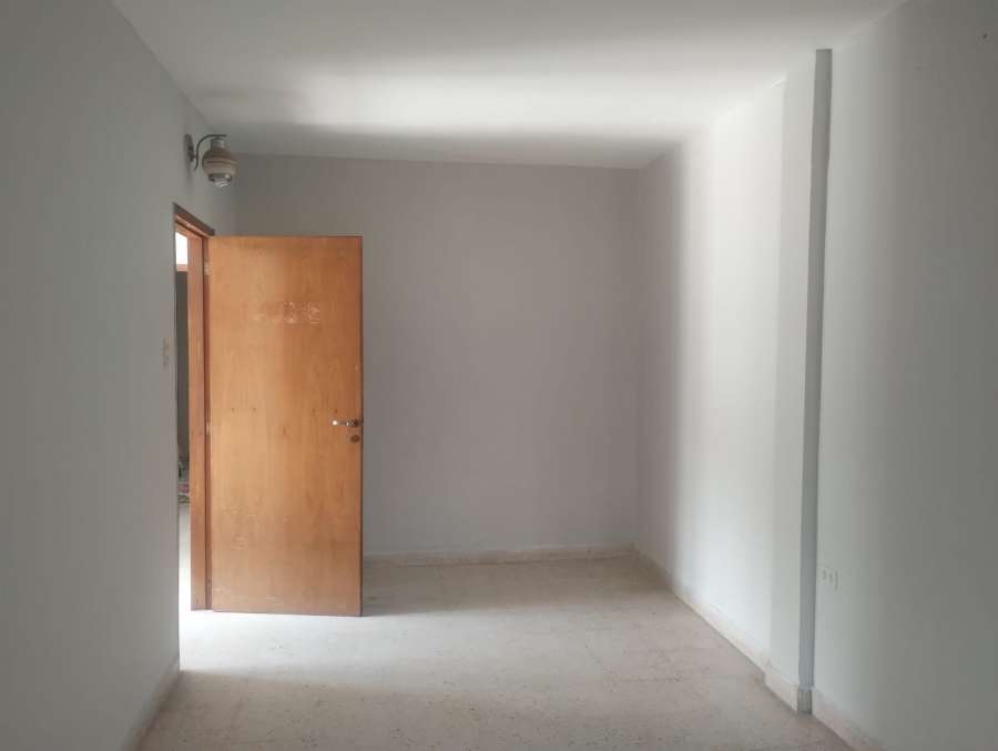 Casa en Villa Constitucion para en Venta · dueño directo · 4 o más dorm · cochera · 317 m² de lote - Imagen 2
