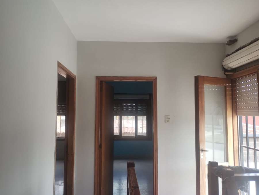 Casa en Villa Constitucion para en Venta · dueño directo · 4 o más dorm · cochera · 317 m² de lote - Imagen 4