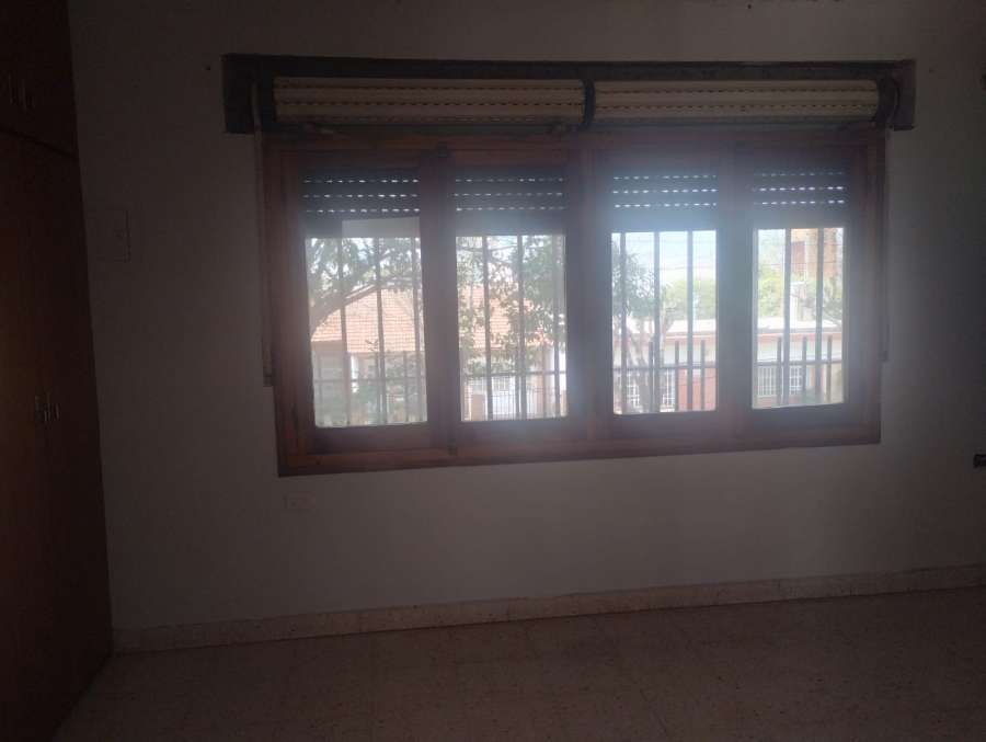 Casa En Venta, Planos Y Escrituras Al Da Apta Para Crdito Hipotecario - Casa en Venta en Villa Constitucion con 4 dorm., 5 amb., 317 m2 cubiertos y 317 m2 totales - imagen 8