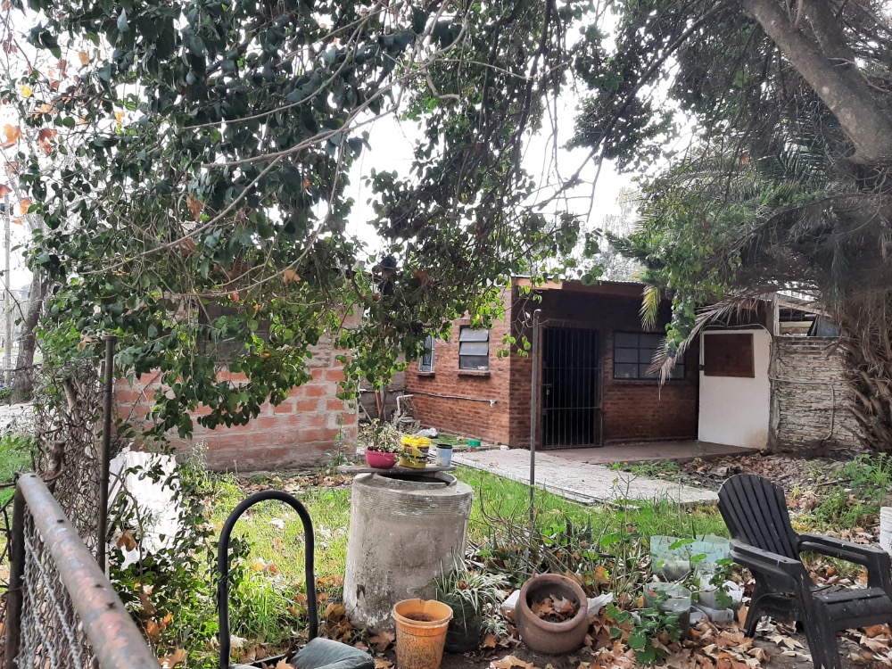 Terreno En Esquina 400 M Con Construccin A Reciclar - Terreno en Venta en San Vicente con 400 m2 de terreno - imagen 8