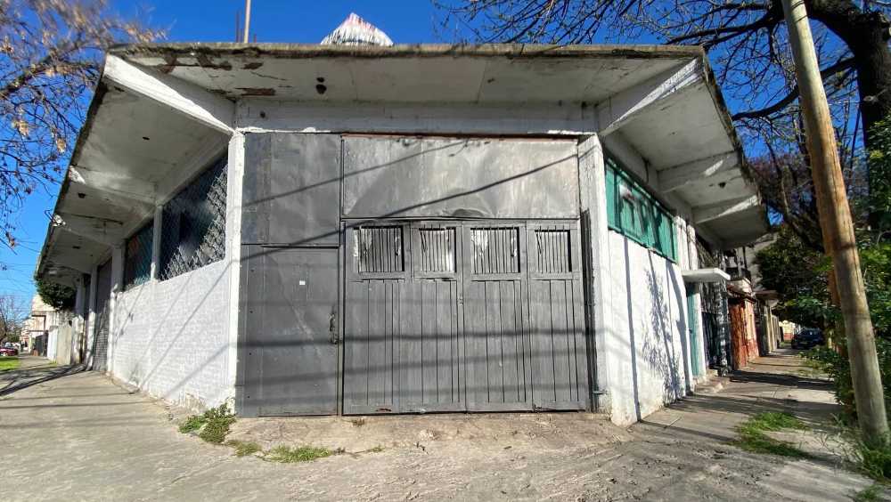 Local en General San Martin para en Venta · dueño directo · 4 ambientes - Imagen 1