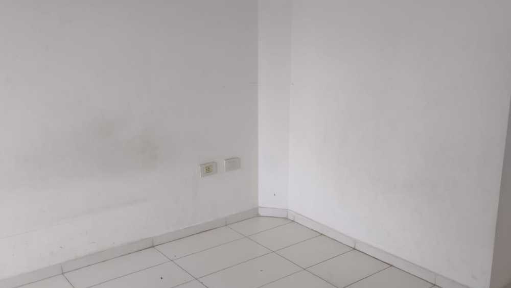 Departamento Un Dormitorio En Crdoba Capital, Barrio General Paz Con Balcn Frente Plaza - Departamento en Venta en Córdoba con 1 dorm., 2 amb. y 45 m2 cubiertos - imagen 9