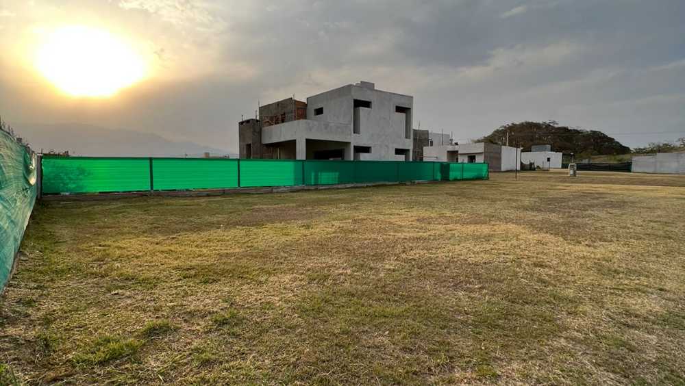 Venta Casa A Estrenar Barrio Praderas Del Nogal. Acepto Permutas, Escucho Ofertas! - Casa en Venta en Tafi Viejo con 3 dorm., 5 amb., 148 m2 cubiertos y 305 m2 totales - imagen 7