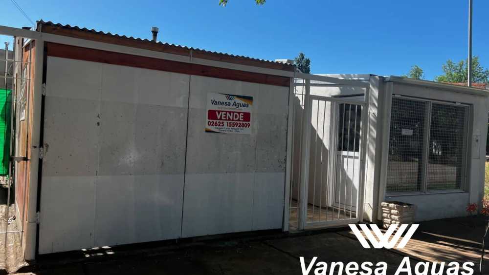 Casa En Venta, Ubicada En Calle Lisandro De La Torre - Casa en Venta en General Alvear con 4 dorm., 6 amb. y 167 m2 cubiertos - imagen 3