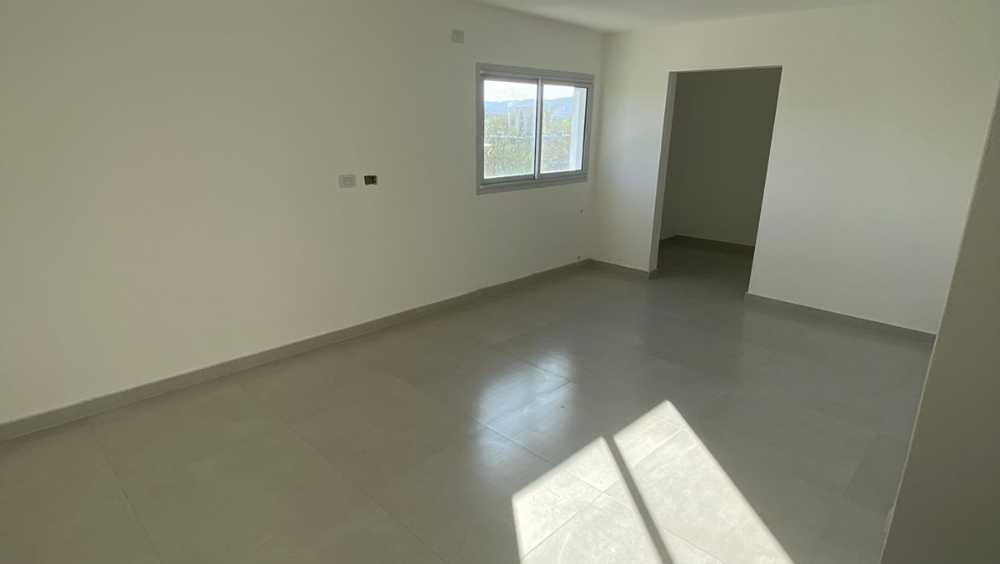 Casa A Extrenar Country San Alfonso Del Talar - Casa en Venta en Mendiolaza con 3 dorm., 6 amb., 220 m2 cubiertos y 500 m2 totales - imagen 10