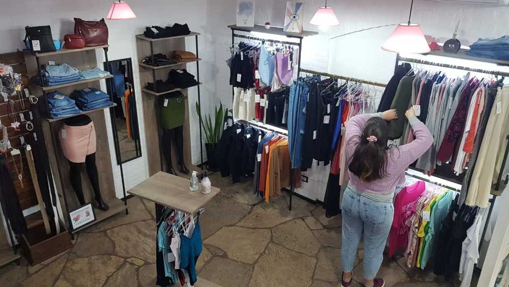 Fondo de comercio disponible para la en Venta en Hurlingham · dueño directo · cochera - Imagen 4