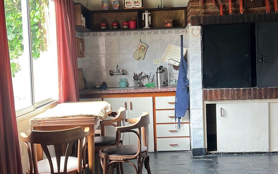 Alquiler Temporario Chalet Calle 15 Con Quincho - Casa en Temporario en Miramar con 2 dorm. y 4 amb. - imagen 7