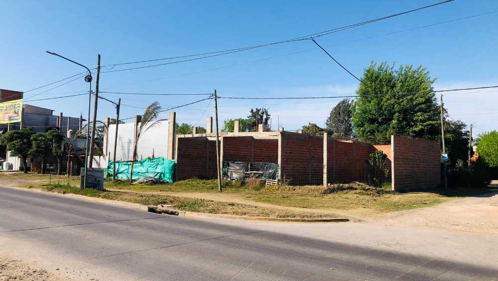 Local en Venta en General Rodriguez, · dueño directo · 3 ambientes - Imagen 2