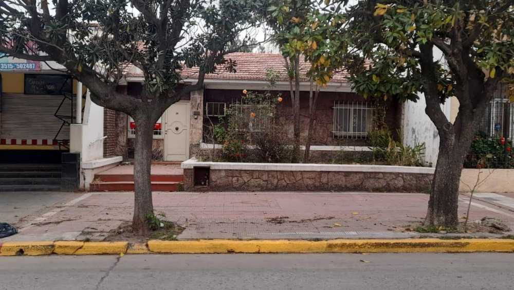 Duarte Quiros 2667, Córdoba Capital