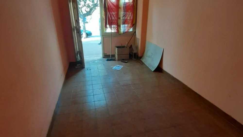 Ref. #1073084 - VENDO CASA A RECICLAR EN ALBERDI - Imagen 3