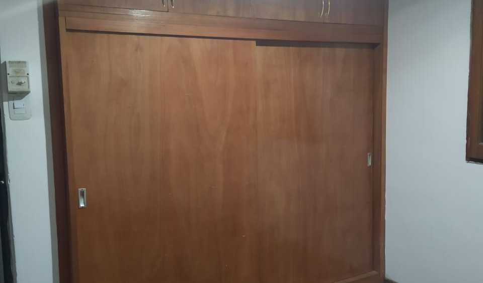 Vendo Casa - Casa en Venta en Córdoba con 3 dorm., 6 amb., 140 m2 cubiertos y 275 m2 totales - imagen 9