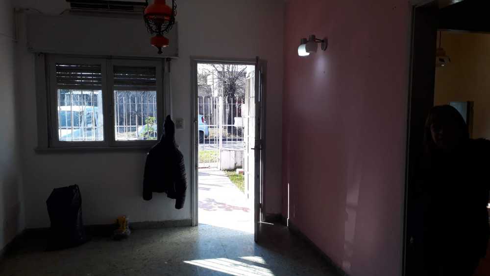 Casa Venta Dueo Directo - Casa en Venta en Temperley con 2 dorm., 4 amb. y 260 m2 totales - imagen 7