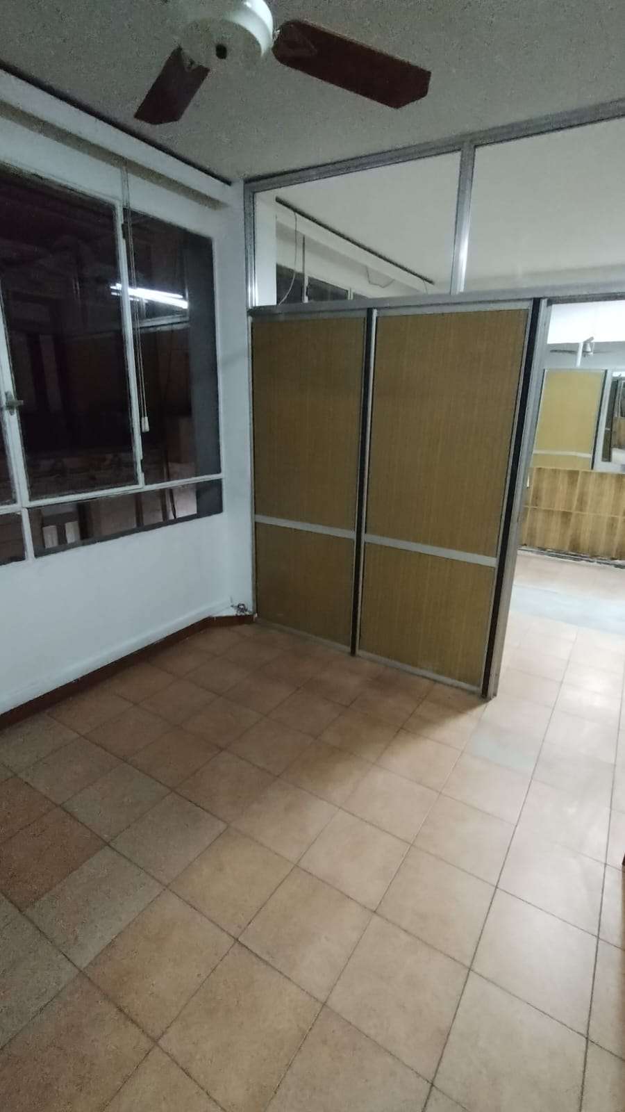 Oficina en alquiler en Barrio Monserrat con 4 ambientes - Imagen 5