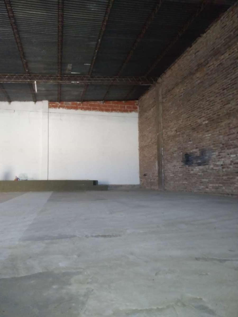 Galpón en Venta en San Pedro con · dueño directo · cochera · 233 m² de lote - Imagen 3
