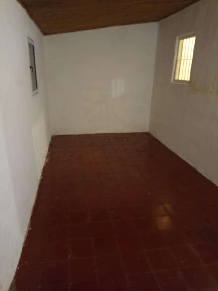 Se Alquila Casa De 3 Dormitorios, Con Amplio Patio, En Excelente Ubicacin. - Casa en Alquiler en Victoria con 3 dorm., 6 amb., 90 m2 cubiertos y 100 m2 totales - imagen 4