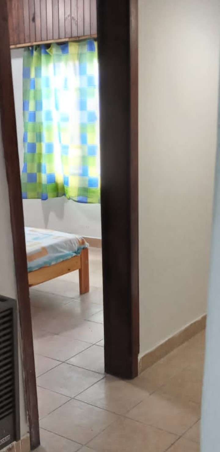 Casa Y Local Comercial En Venta Exelente Ubicacion - Casa en Venta en Necochea con 3 dorm., 220 m2 cubiertos y 400 m2 totales - imagen 13
