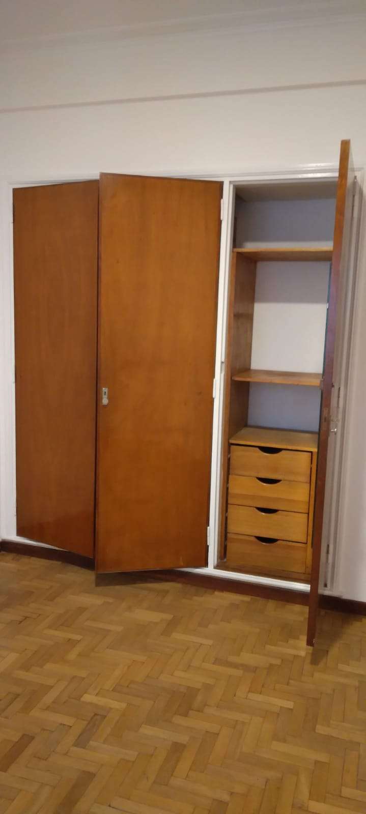 Exelente Departamento 4 Ambientes 81 Mt. / Centro / Dueo Vende - Departamento en Venta en Mar del Plata con 3 dorm., 4 amb. y 81 m2 cubiertos - imagen 8