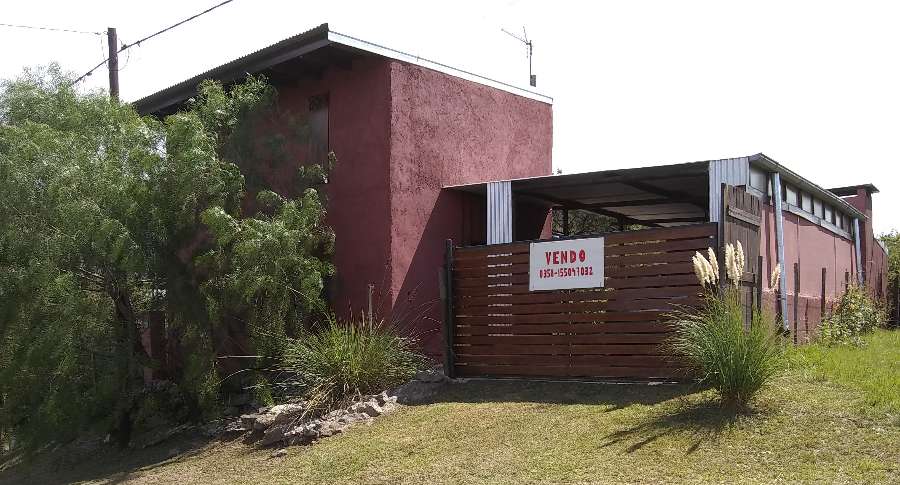 Tu próxima Casa en Venta en Río Cuarto · dueño directo · 1 dorm · cochera · 880 m² de lote - Imagen 1