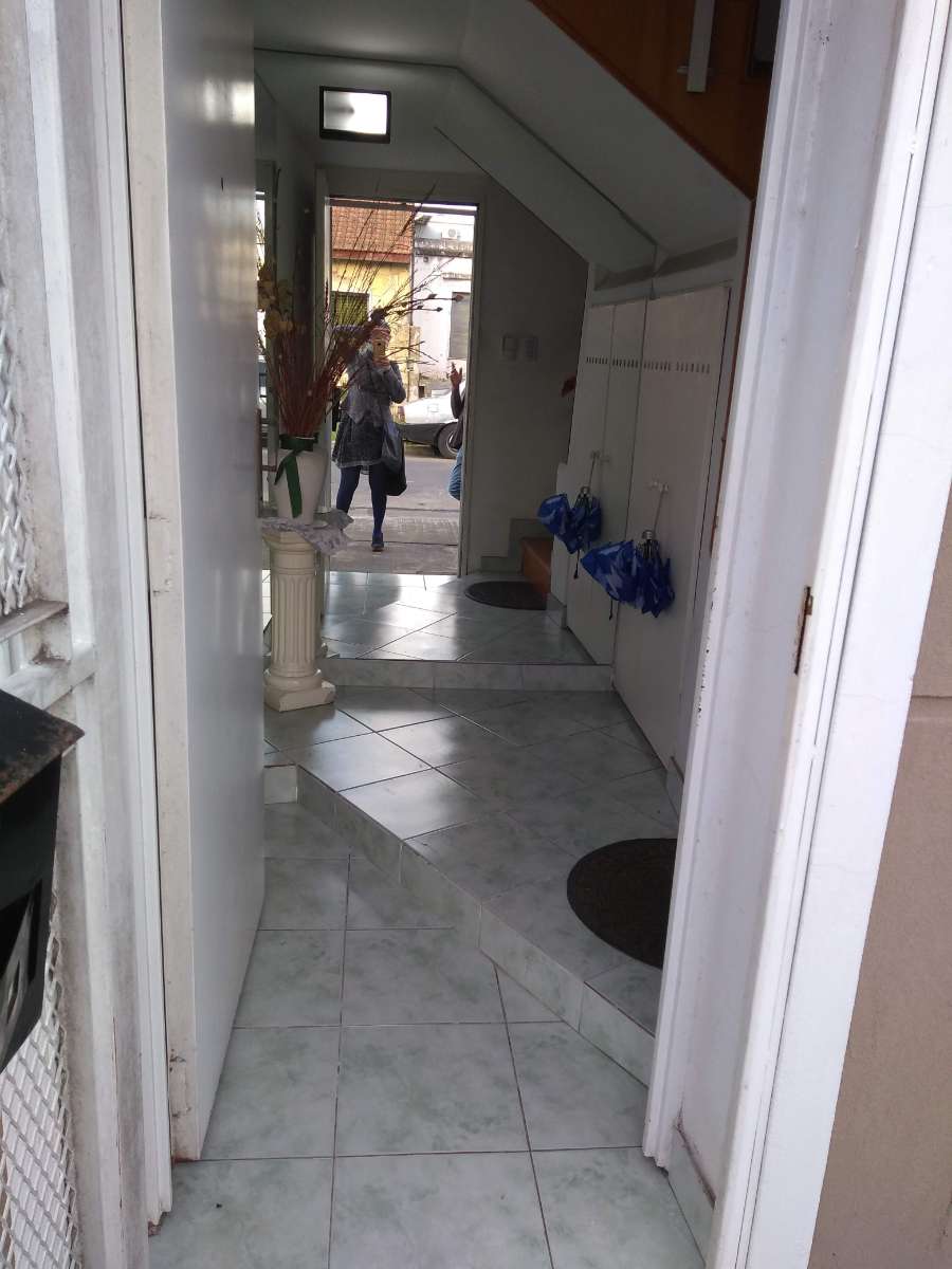 Vendo Ph Con Terraza - Casa en Venta en Avellaneda con 2 dorm., 3 amb. y 65 m2 cubiertos - imagen 6