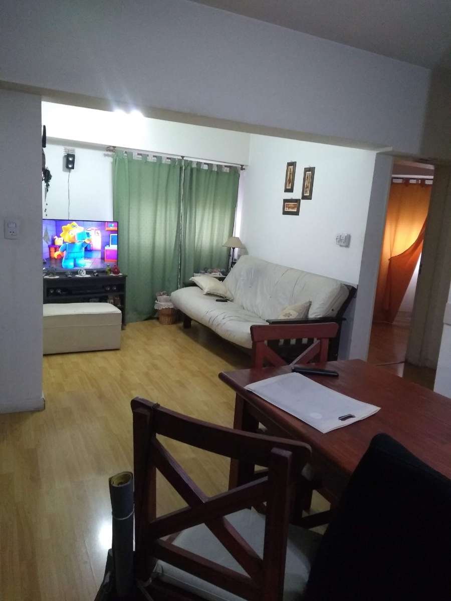 Vendo Ph Con Terraza - Casa en Venta en Avellaneda con 2 dorm., 3 amb. y 65 m2 cubiertos - imagen 7