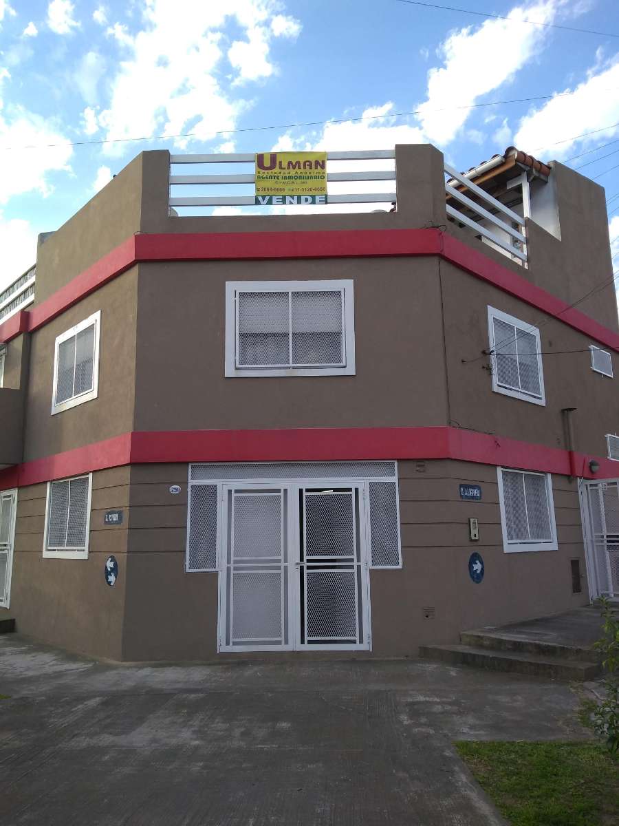 Vendo Ph Con Terraza - Casa en Venta en Avellaneda con 2 dorm., 3 amb. y 65 m2 cubiertos - imagen 9